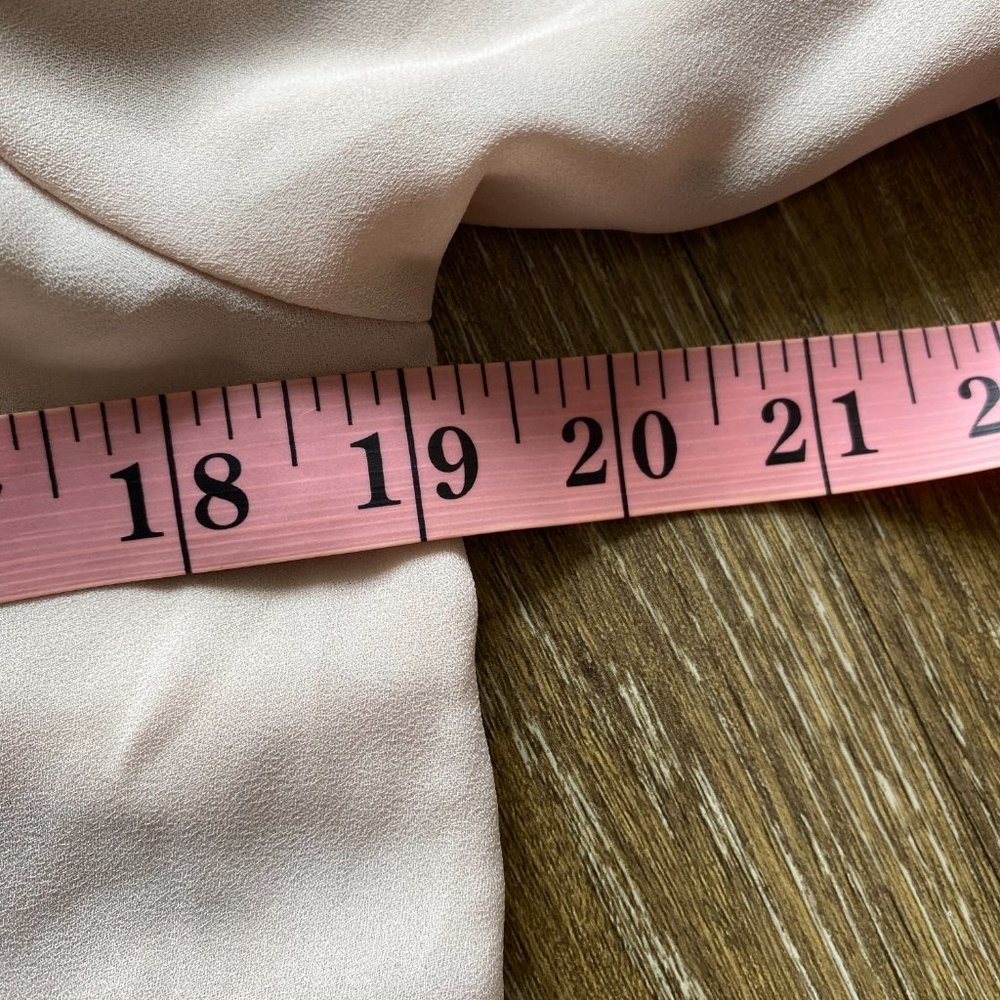 Express Embroidered And Netted Size Xs Neutral Bl… - image 8